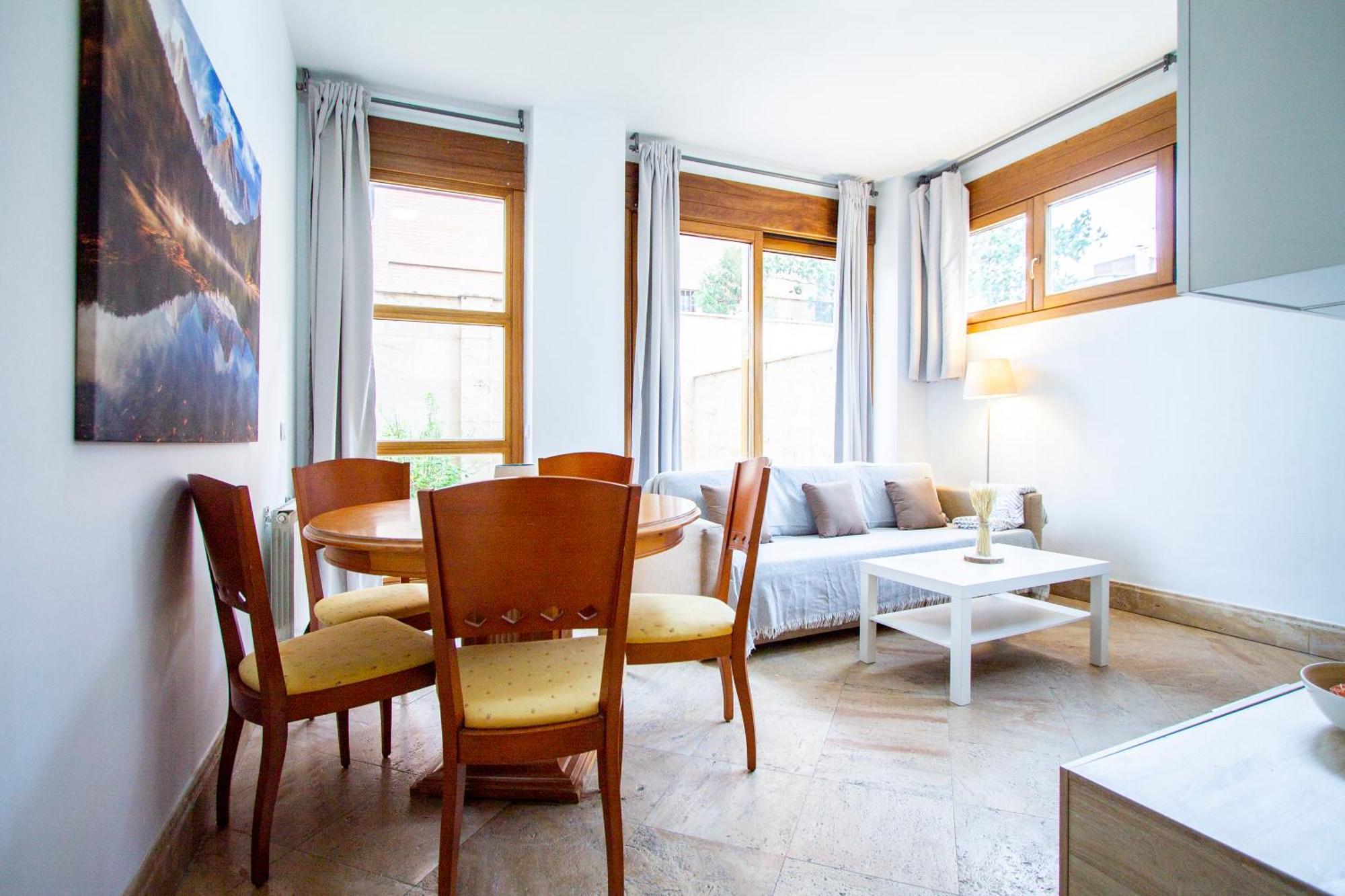 Apartamentos Villablino Arturo Soria 마드리드 외부 사진